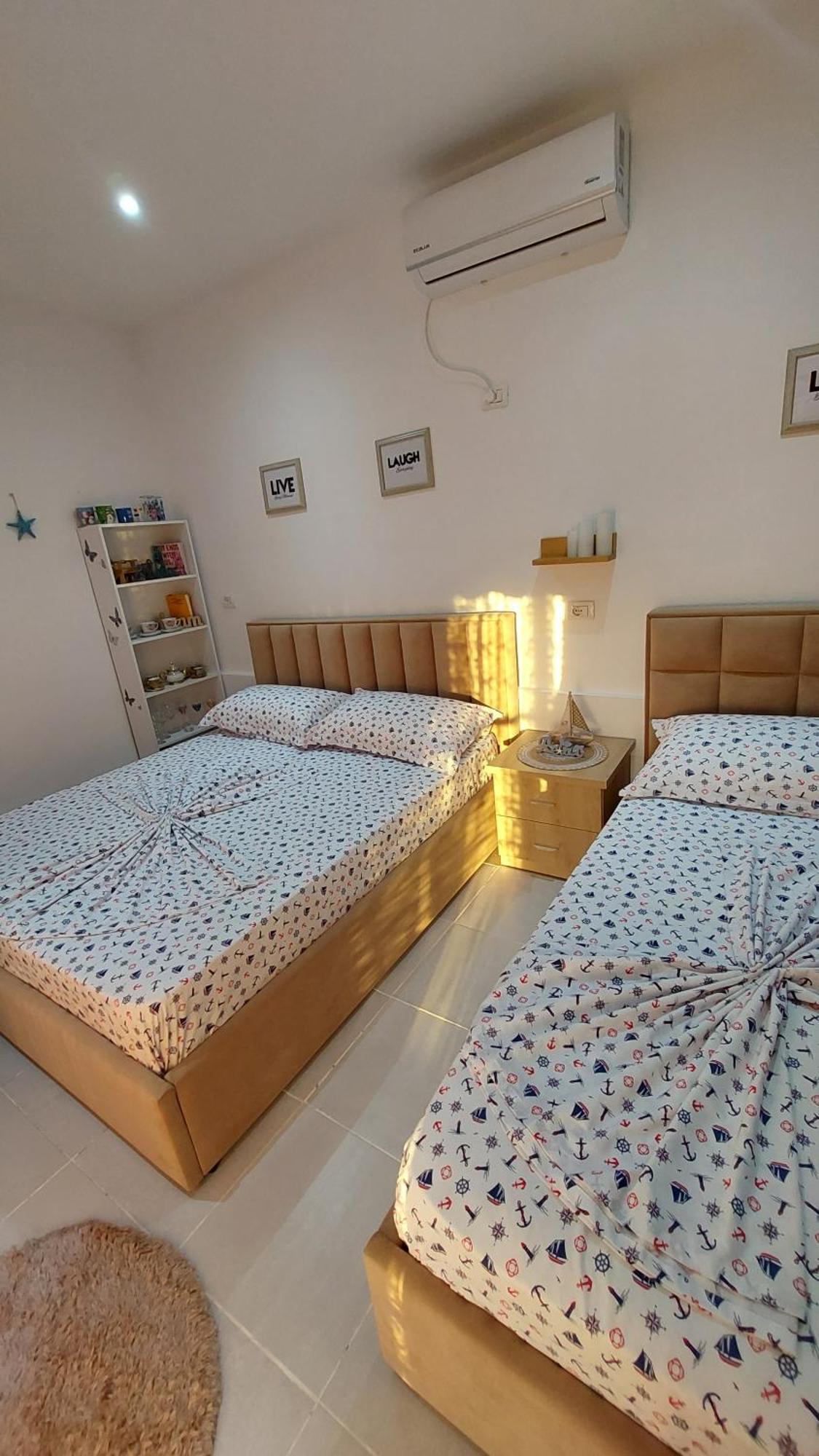 Široka R&R Gesthouse酒店 外观 照片
