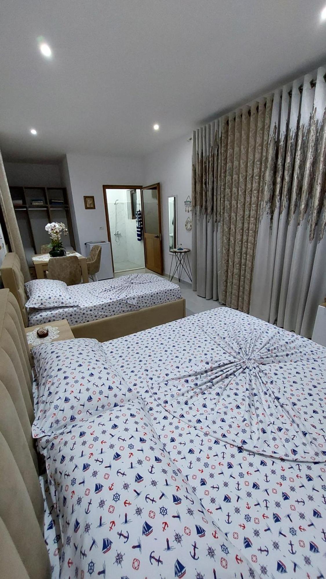 Široka R&R Gesthouse酒店 外观 照片